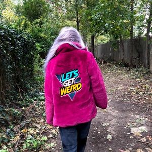 Volcom “Let’s get weird” furry coat